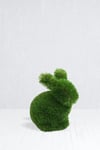Baby rabbit sitting Oturan Yavru Tavşan Figürlü Peyzaj Sanatı - Çelik Konstrüksiyon Yapay Çim Heykeli ve Topiary 42x24x40 cm