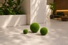 Ball Big Kusursuz Küre Figürlü Peyzaj Sanatı - Çelik Konstrüksiyon Yapay Çim Heykeli ve Topiary 85x85x85 cm