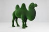 Camel (two-humped) Çift Hörgüçlü Deve Figürlü Peyzaj Sanatı - Çelik Konstrüksiyon Yapay Çim Heykeli ve Topiary 250x285x110 cm