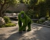 Gorilla female with carved face Sanatsal Yüz Detaylı Dişi Goril Figürlü Peyzaj Sanatı - Çelik Konstrüksiyon Yapay Çim Heykeli ve Topiary 160x100x190 cm
