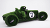 Turtle in Retro Car Klasik Arabalı Kaplumbağa Figürlü Peyzaj Sanatı - Çelik Konstrüksiyon Yapay Çim Heykeli ve Dev Topiary 130x360x160 cm