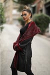 Uzun Siyah Nubuk Kırmızı Kürklü Kaban