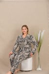 Arias Closet Büyük Beden Çizgili Düğmeli Uzun Kol Viskon Pijama Takımı