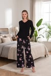 Şık Tasarım Çiçek Desenli Geniş Paçalı Yumuşak Dokulu Viskon Kumaş V Yaka 2'li Pijama Takımı