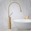 F-812F Fırçalanmış Altın Lavabo Bataryası