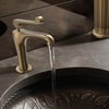 FA-6012 Fırçalanmış Altın Lavabo Bataryası