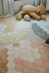 Halı, Round Honeycomb Rose