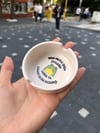 Beni Mutlu Eden Şeylerin Yarısı Günah Desenli Yuvarlak Seramik Küllük