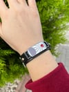 Demon Slayer Küpe Detaylı Kemerli Bileklik