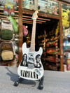 Nirvana Müzik grubu Gitar Figür