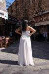  BEYAZ KORSE DETAYLI TAŞ İŞLEME ASKILI ŞİFON UZUN ABİYE