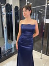 LACİVERT STRAPLEZ SATEN UZUN ABİYE