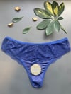 Dantel İşlemeli Lacivert Tanga (4574)