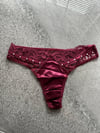 Dantelli Taşlı Bordo Tanga