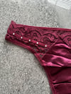 Dantelli Taşlı Bordo Tanga