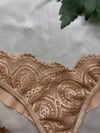 Kadın Taşlı Ten Dantelli Tanga (4535)