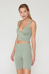 Seamless Crop Bustiyer