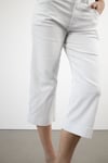 Taş Baskı Detaylı Kısa Spor Pantolon