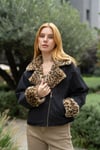 Yaka Ve Kol Ucu Leopar Detaylı Kot Ceket