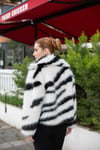 Zebra Desenli Sisli Kaban