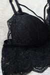 Kadın dantelli çapraz askılı bralet büstiyer