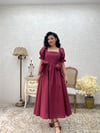 Bordo Fiyonklu Kare Yaka Kloş Poplin Elbise