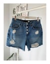 DÜĞMELİ DENIM ŞORT