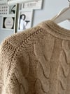 DÜĞMELİ ÖRGÜ DESEN HIRKA