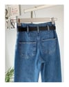 KEMERLİ KESİK PAÇA JEAN