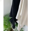 KOLLARI PENCERELİ SWEATSHIRT