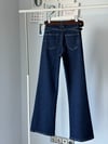 KOYU RENK KEMERLİ PUSH UP JEAN