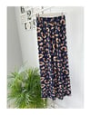 LACİVERT DESENLİ BELİ LASTİKLİ PANTOLON