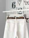 LEOPAR KEMERLİ NERVÜRLÜ JEAN