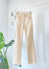 NATURAL FLARE JEAN