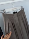 PİLE DETAY GENİŞ PAÇA PANTOLON