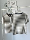 YARIM KOL ÇİZGİLİ TSHIRT