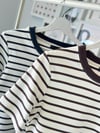 YARIM KOL ÇİZGİLİ TSHIRT