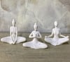 3LÜ YOGACI KIZLAR 10X10 CM