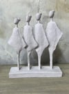 Sisters 4 Lü Biblo 29 x 24 cm