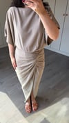 DRAPE DETAY KETEN ELBISE