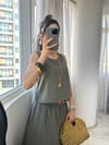 Haki Yeşil Kolsuz Salaş Basic Bluz