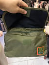 1609 yeşil Volunteer postacı çanta ebat 22cm30