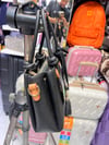 Nas Bag Kadın Charmlı Mini El ve Çapraz Çanta (en :19 cm , boy:15 cm) Siyah Taba Lopez