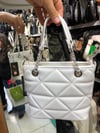 Nas Bag Mini Kadın Zincirli Kapitone El ve Çapraz Çanta 1305 beyaz Dona (19x19)