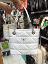 Nas Bag Mini Kadın Zincirli Kapitone El ve Çapraz Çanta 1305 beyaz Dona (19x19)
