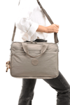 Sanmorris Unisex klinkır kumaş suya dayanıklı laptop bölmeli ayarlanabilir çapraz ve el askılı evrak ve laptop çantası farklı renk seçenekleriyle stoklarımızdadır.