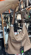 Yıkanmış deri sırt ve kol çantası 37cm35