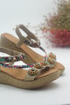 MASİSMASİS ROSİMO CAMEL BONCUKLU SANDALET