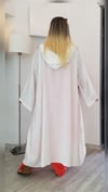 Beyaz Kapşonlu Kaftan