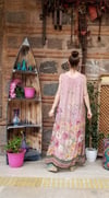 İtalyan Toz Pembe Çiçekli Elbise